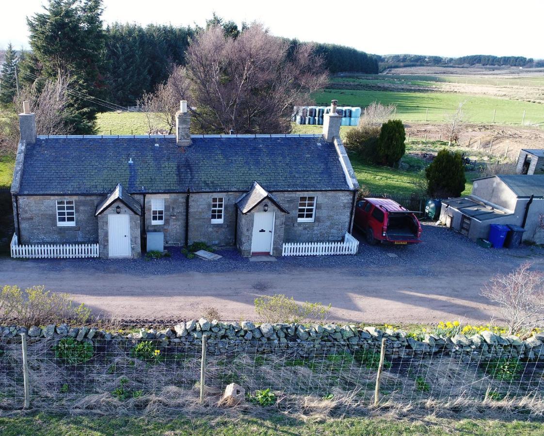 Mauldslie Hill Cottage Heriot ภายนอก รูปภาพ